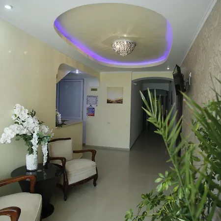 Casa Coral Autoservire * Năvodari