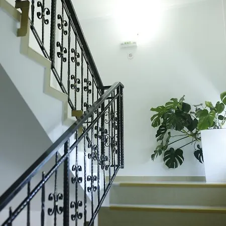 Casa Coral Autoservire Navodari